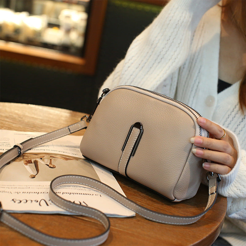 First-layer cowhide small bag for women 2023 new fashion versatile trendy crossbody bag for women casual shoulder bag mobile phone bag