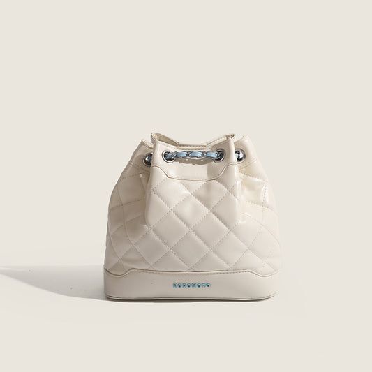 Diamond embroidery niche design women's backpack 2023 new popular versatile chain small backpack bucket small school bag