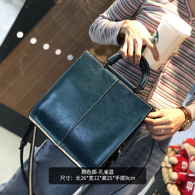 2023 Autumn and Winter New Genuine Leather Handbag Women's Large Capacity Women's Cowhide Shoulder Crossbody Bag Versatile Commuting Tote Bag