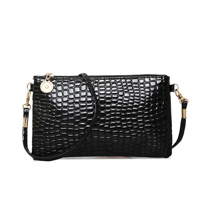 Patent leather small bag 2015 trendy shoulder small bag women's Japanese and Korean coin bag crocodile pattern crossbody bag mobile phone coin purse