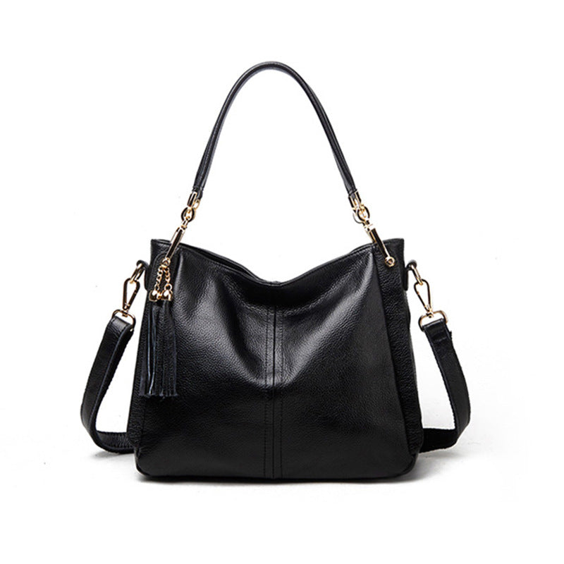 2022 fashionable new top-layer cowhide shoulder bag with tassels, simple and versatile genuine leather shoulder bag for women, Guangzhou wholesale