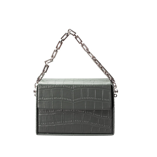 2022 new crocodile pattern cowhide women's bag niche design chain cigarette case bag fashionable personality portable crossbody bag