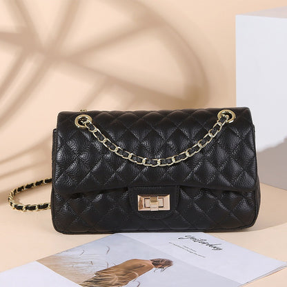 Diamond chain underarm small fragrance 2022 new summer bag for women, high-end, trendy and versatile cross-body shoulder handbag