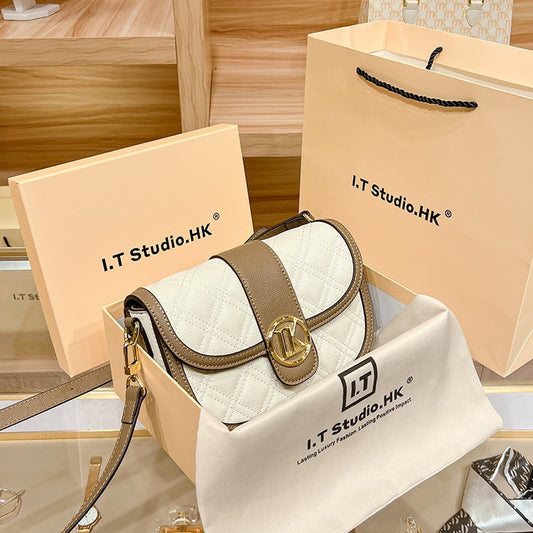 Guangzhou simple saddle bag for women 2023 new trendy casual and versatile summer shoulder crossbody bag