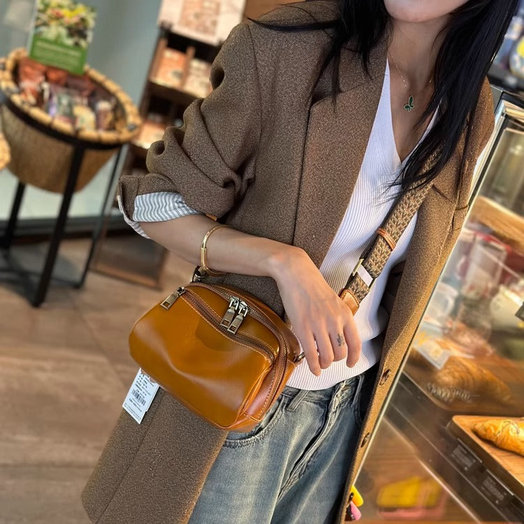 First-layer cowhide small bag 2023 new summer high-end cross-body bag niche versatile mobile phone bag genuine leather shoulder bag