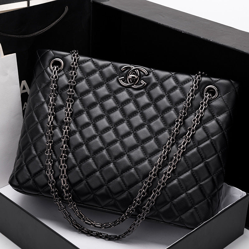 Diamond chain bag small fragrant style bag for women 2022 new women's bag versatile shoulder bag women's large bag large capacity