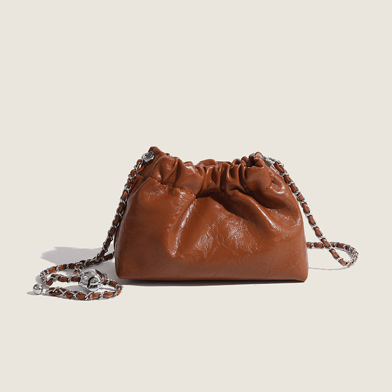 High-end soft leather 2023 autumn and winter new chain cloud bag pleated soft leather women's bag single shoulder crossbody bag small bag trend