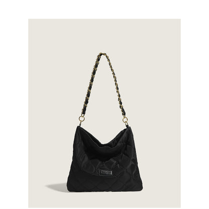 Casual niche design bags 2023 summer new women's bags popular popular chain shoulder bags versatile bucket bags