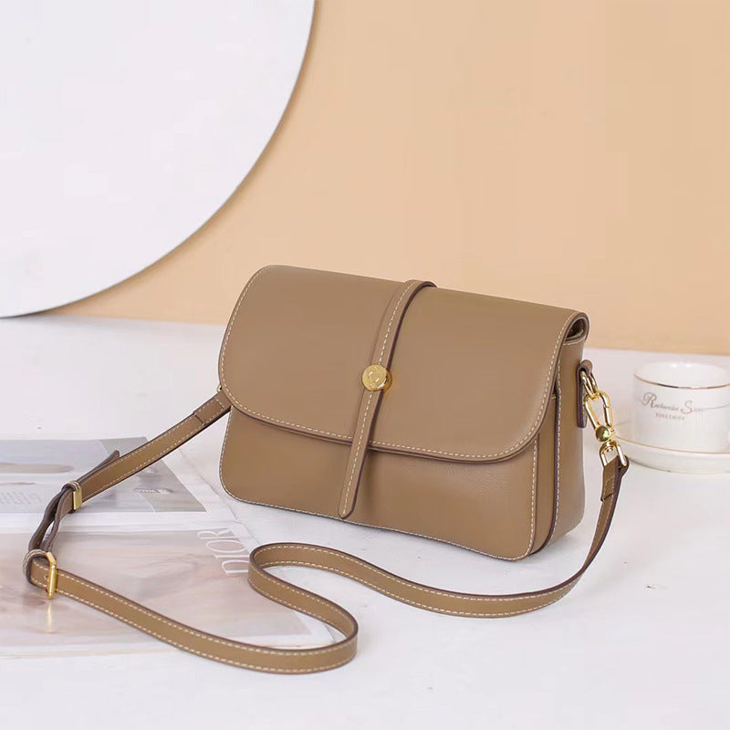 Autumn and Winter Mom Bags 2022 New Fashion Textured Crossbody Bag Small Leather Bag Women's Versatile Genuine Leather Shoulder Small Square Bag