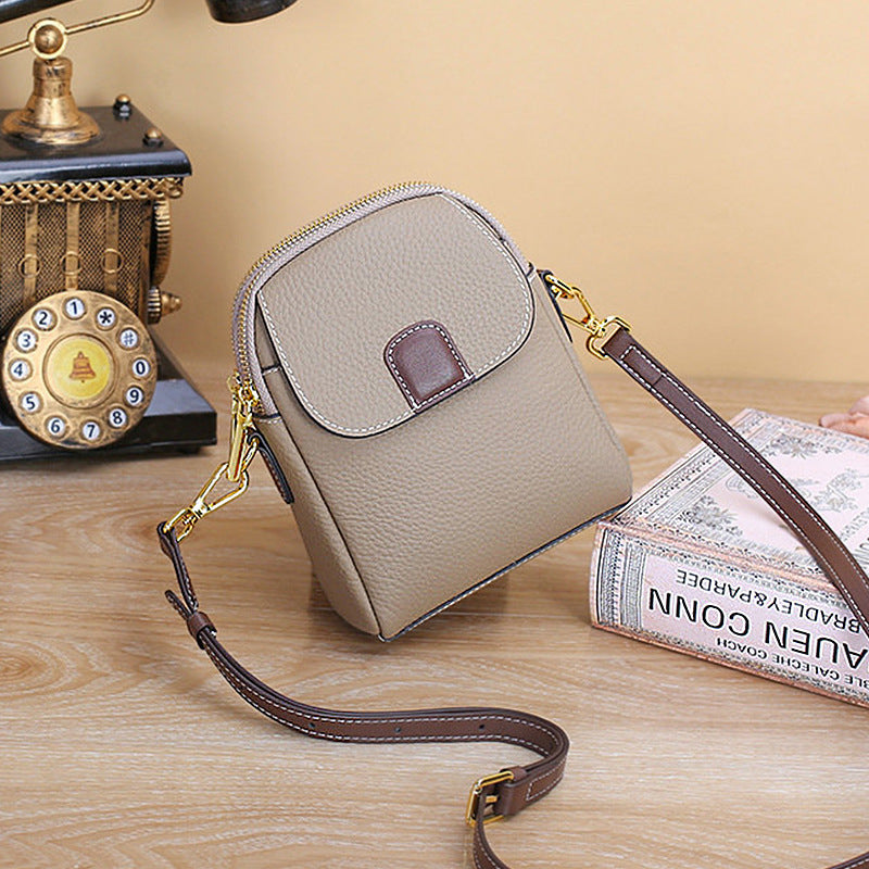 Genuine leather mobile phone bag 2023 new trendy bag first layer togo cowhide versatile crossbody small bag commuter shoulder bag