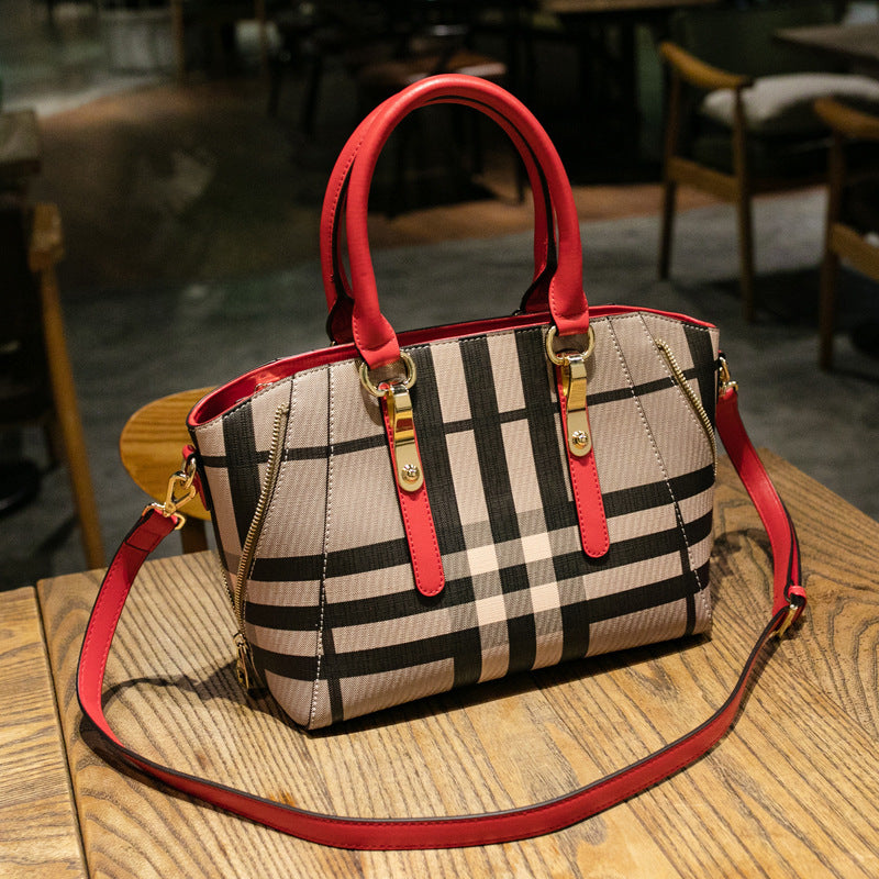 Hong Kong purchasing women's bag 2023 new shell bag European and American plaid handbag versatile shoulder crossbody bag trend