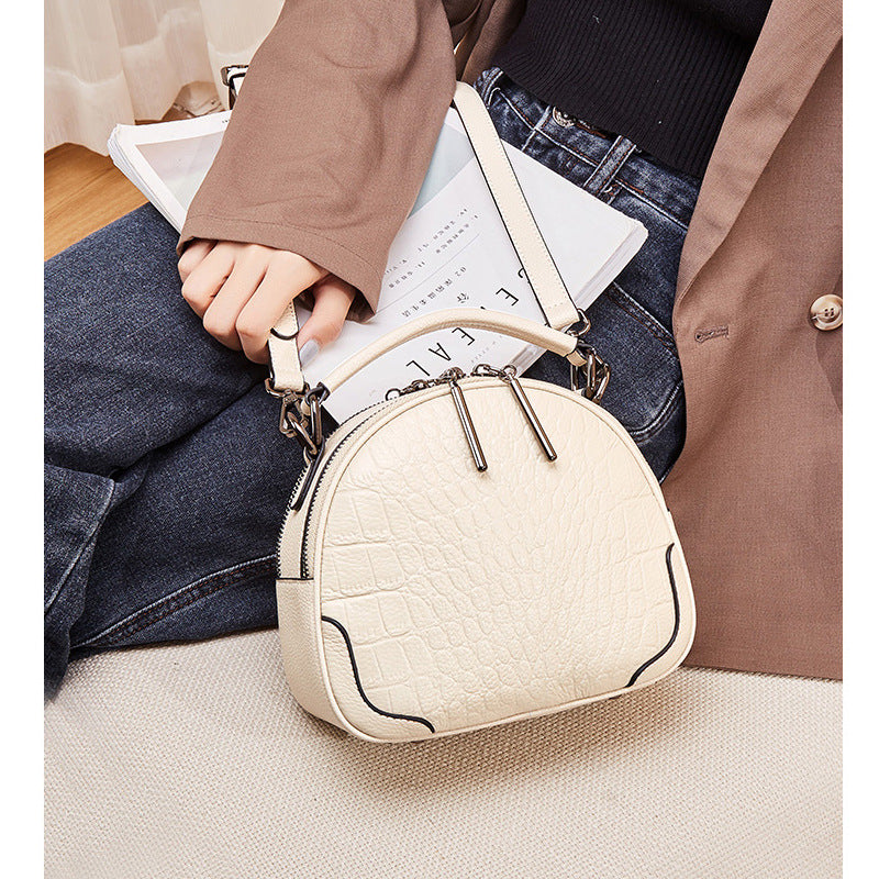 First-layer cowhide small bag for women 2023 autumn and winter new one-shoulder cross-body bag for women, fashionable temperament apple bag mobile phone bag