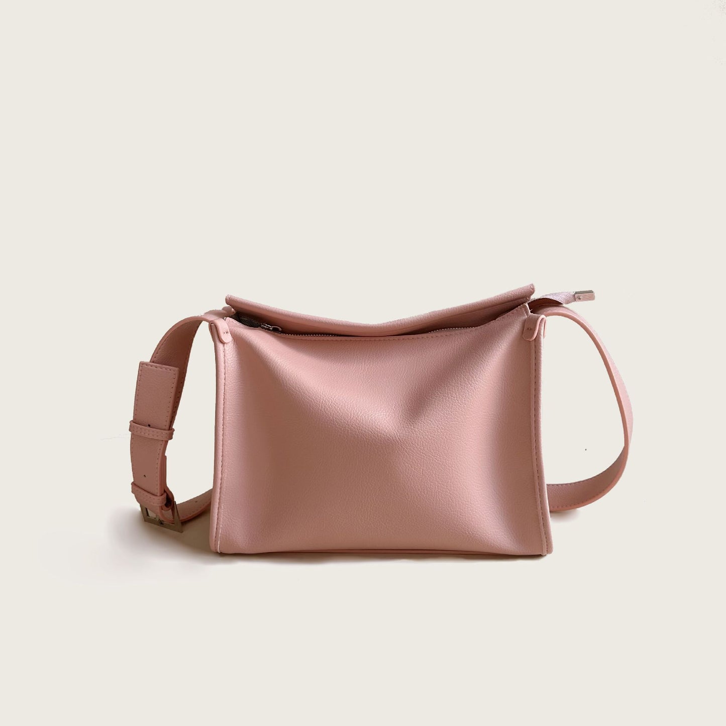 2023 new retro style tote bag, simple and atmospheric leather shoulder armpit bag, commuting large capacity women's bag wholesale