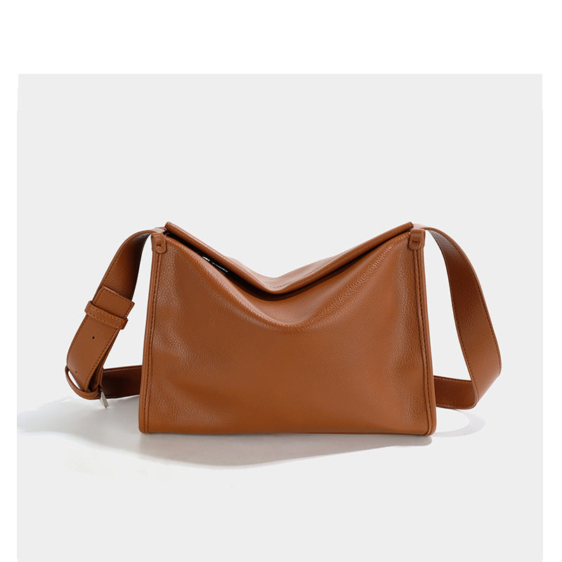 2023 new retro style tote bag, simple and atmospheric leather shoulder armpit bag, commuting large capacity women's bag wholesale