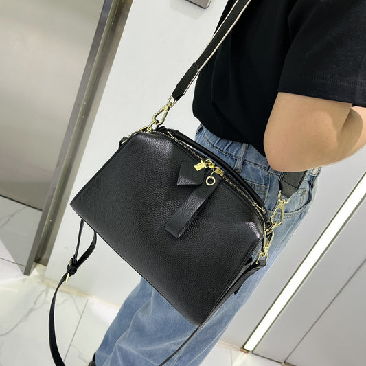 Bags for Women 2022 New Summer First-layer Cowhide Small Square Bag Personalized Versatile Genuine Leather Tassel Pillow Bag Women’s Crossbody