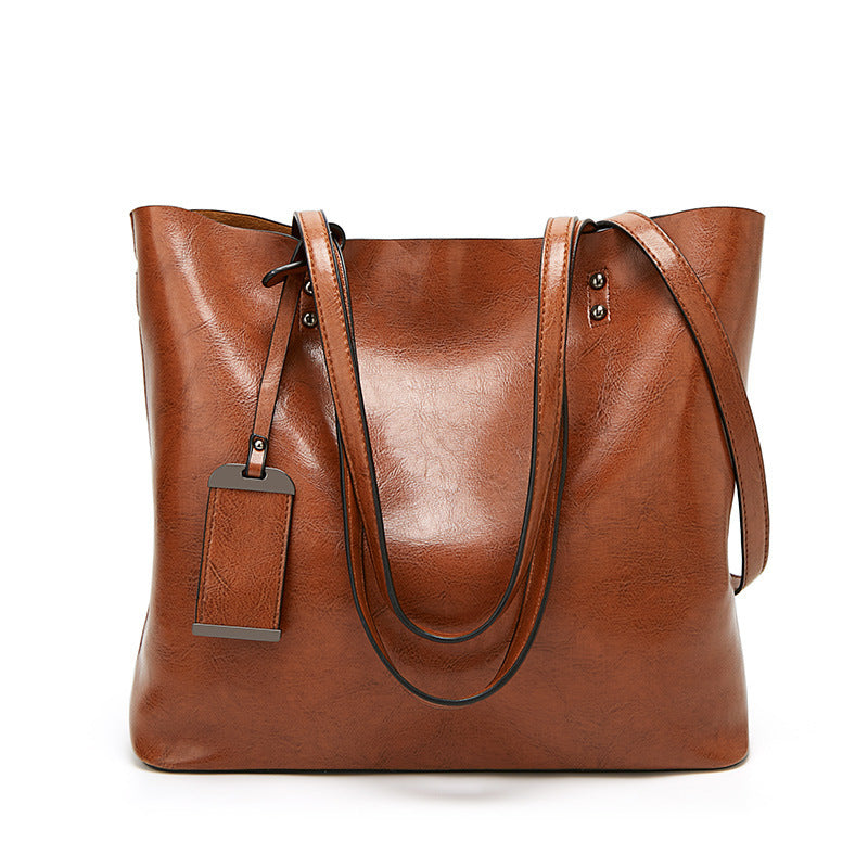 Oil wax leather tote bag for women 2023 new fashion large-capacity shoulder bag simple and elegant soft leather handbag