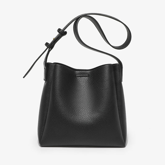 Bucket bag women's bag 2023 new versatile soft leather shoulder bag, high-end crossbody bag, soft leather commuter tote bag