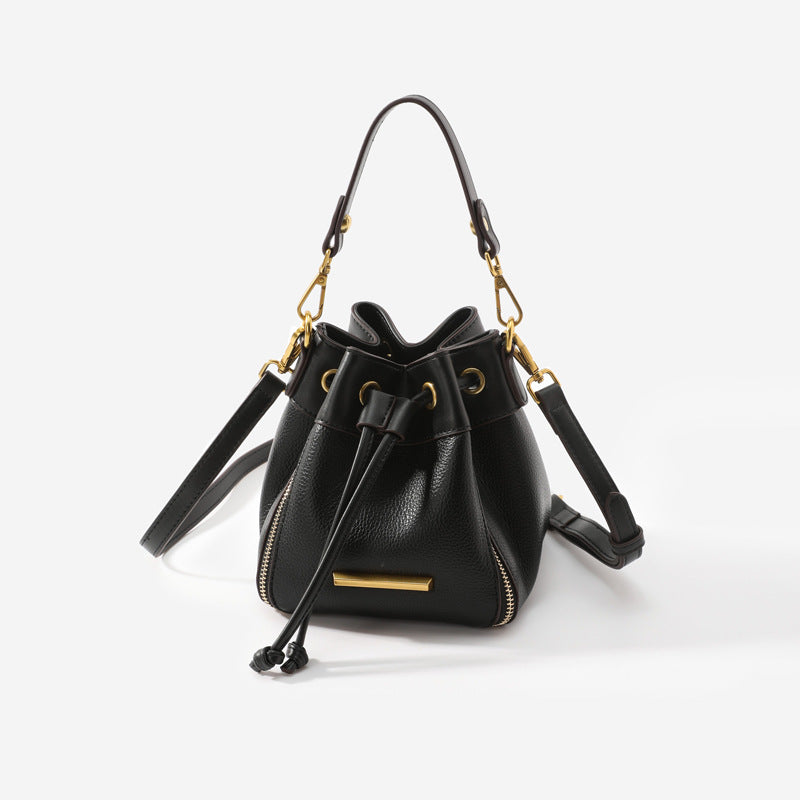 Genuine leather drawstring contrasting color small bucket bag for women 2023 new trendy internet celebrity fashion niche high-end crossbody bag handbag