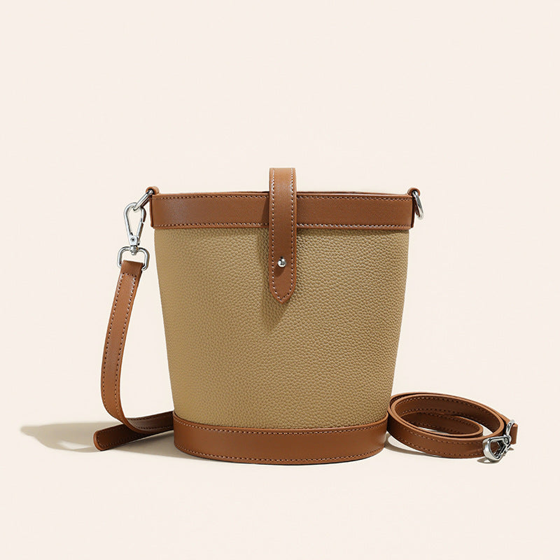 First-layer cowhide small bucket bag for women 2023 new niche cowhide small tote handbag casual and versatile crossbody bag