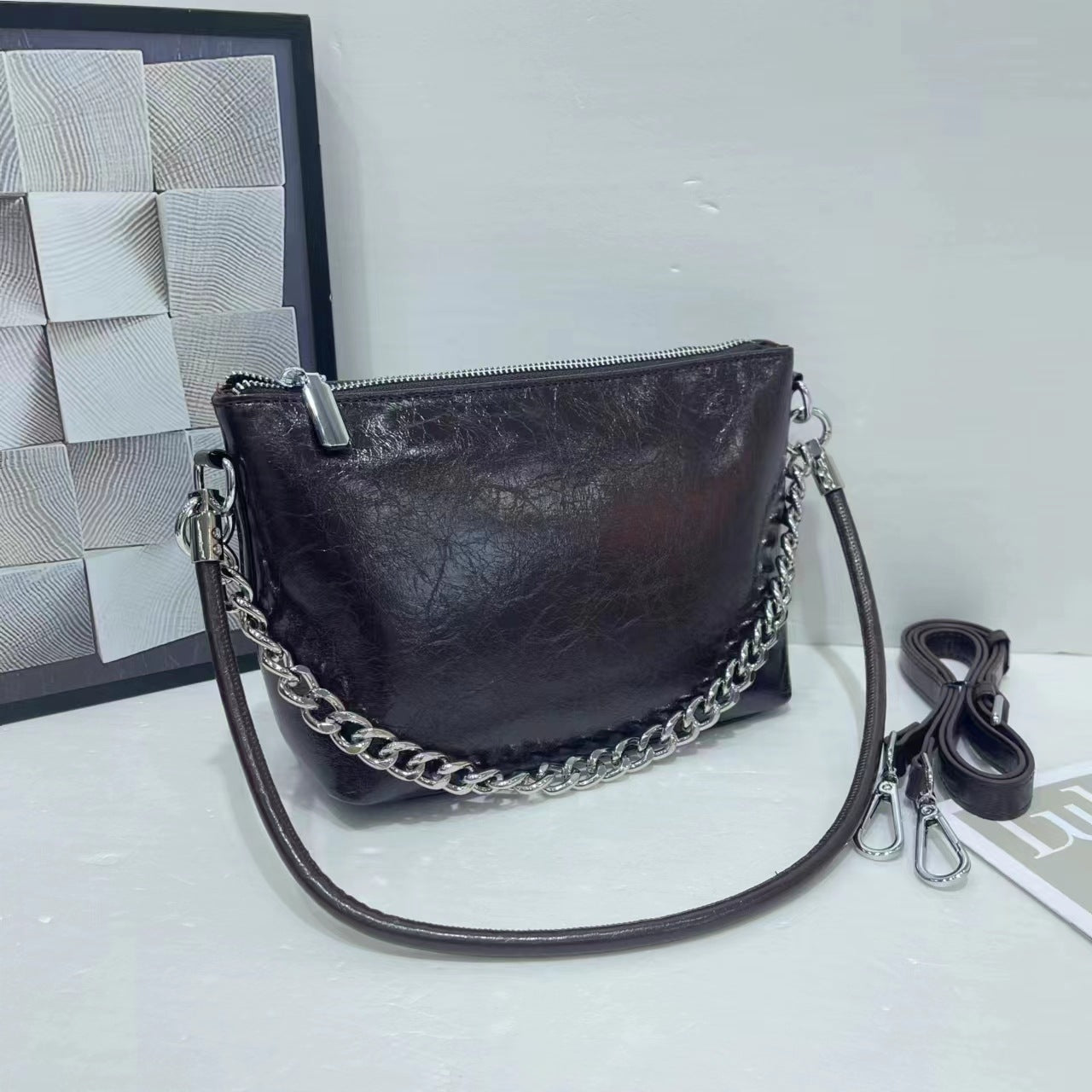 2023 New Genuine Leather Women’s Bag Fashion Shoulder Bag Casual Crossbody Bag First Layer Bag Women’s Trendy Versatile Bag Cowhide