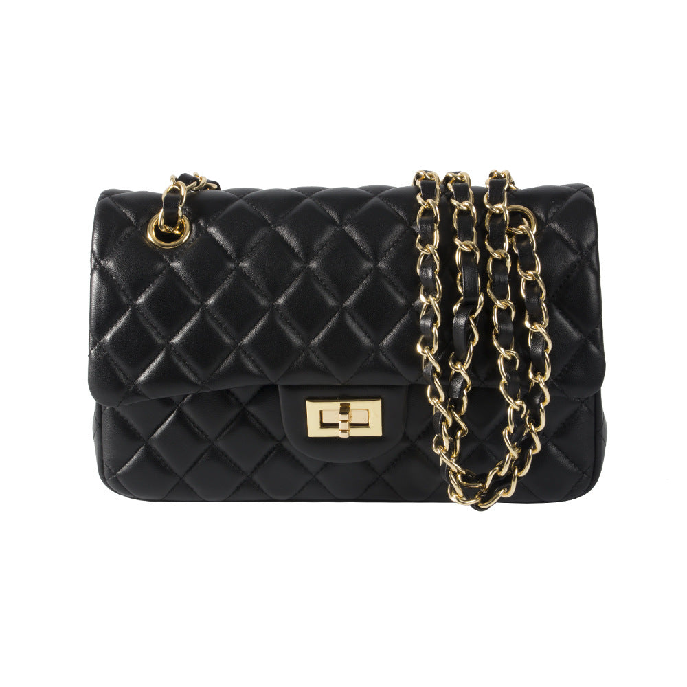 The popular style that can be carried on the back for all seasons with a small fragrance and soft sheepskin quilted woven chain multi-compartment single shoulder crossbody bag