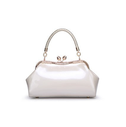 2022 glossy patent leather handbag new style trendy female bridal bag aristocratic festive wedding bag western style noble hand twist bag