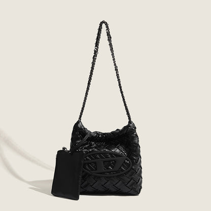 2023 new women's high-end large-capacity woven bag, versatile glossy mother-in-law tote bag, chain shoulder crossbody bag