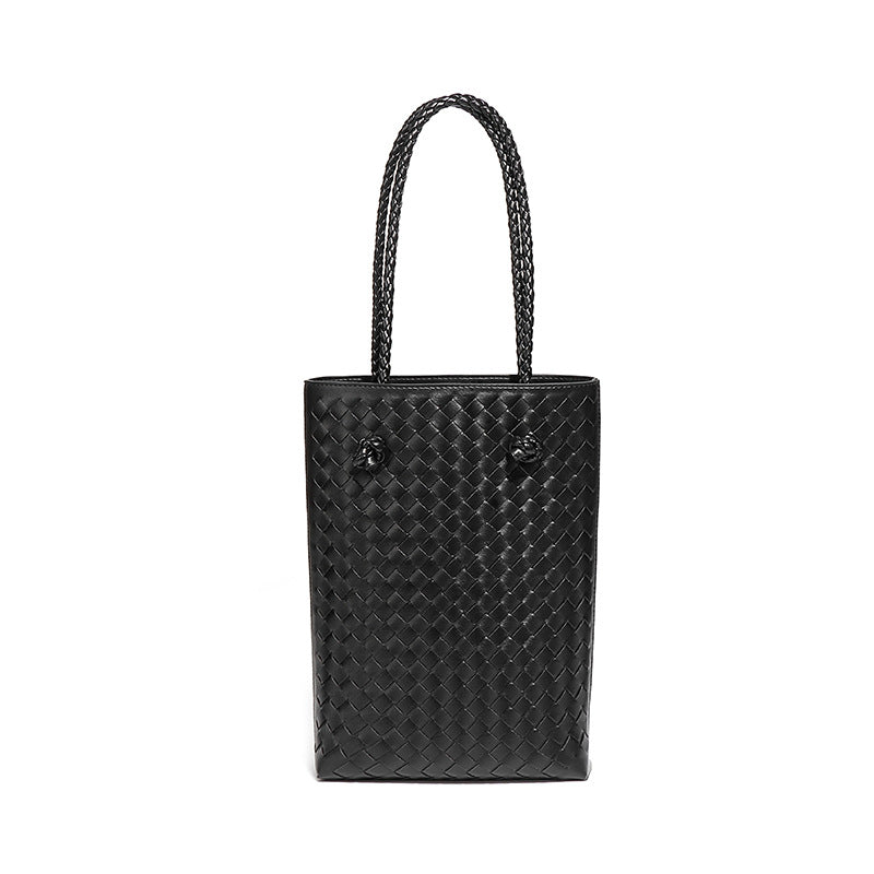 Source factory customized hand-woven bag fashion handheld tote women's bag trendy retro versatile one-shoulder armpit bag