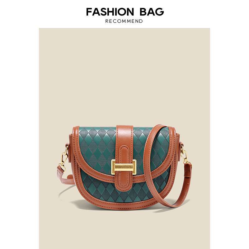 2023 new fashion half-moon shaped rhombus saddle bag niche high-end rhombus casual shoulder oblique