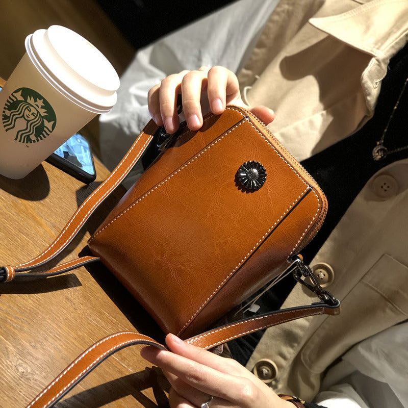 [Processing and customization] Live broadcast cowhide small bag women's fashion single shoulder crossbody bag women's mobile phone bag foreign trade cross-border