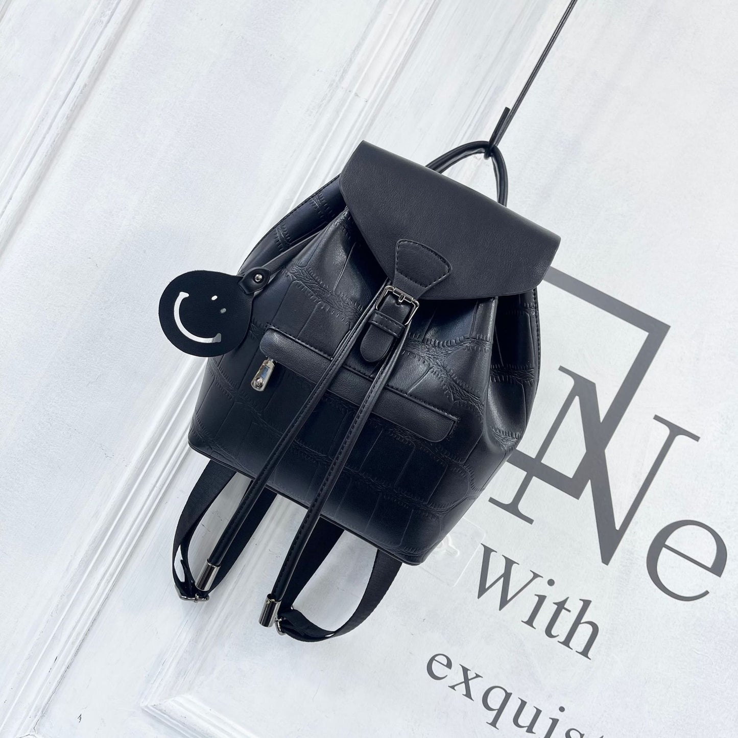 2023 New Genuine Leather Women's Bags Cowhide Backpacks Fashion Color Blocking Shoulder Bags Trendy Crossbody Bags Women's School Bags