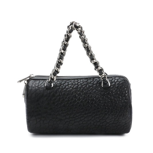 Classic cowhide cylindrical bag, hand-held chain, black trendy shoulder bag, versatile texture armpit bag for commuting 2023