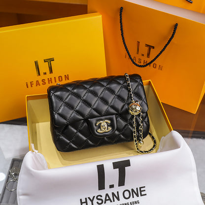 Hong Kong purchasing Xiaoxiangfeng light luxury brand women's bag 2020 new trendy Internet celebrity fashion crossbody bag chain bag