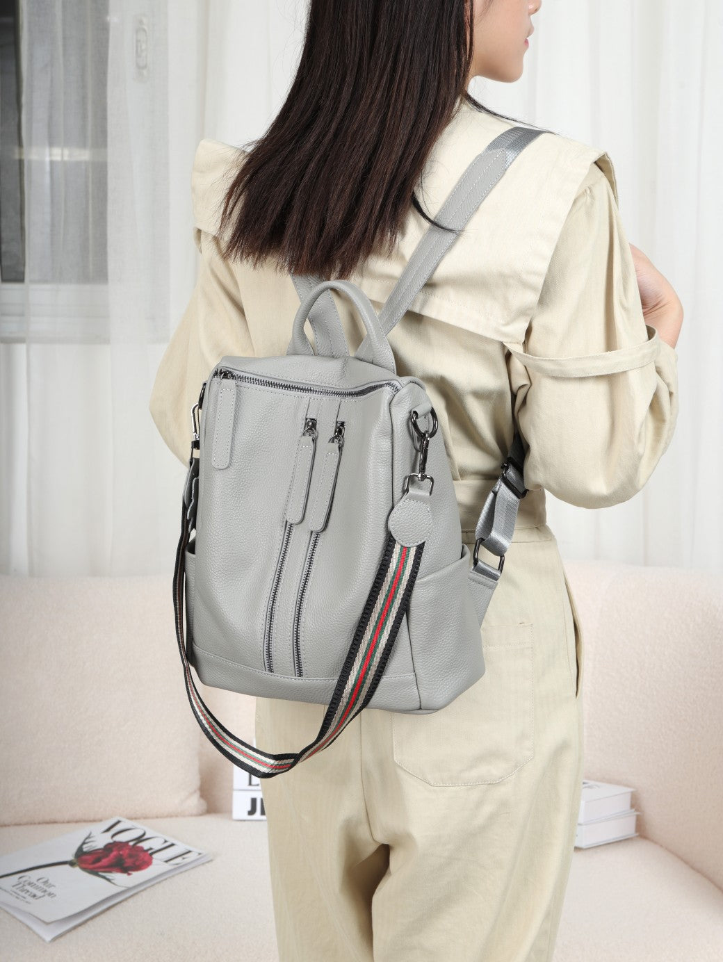 Backpack for women 2022 new fashion trend super hot women's backpack high-end niche large capacity women's