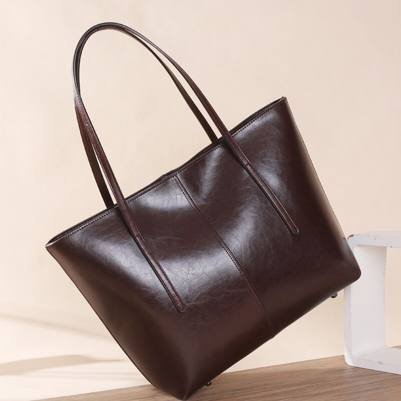 New 2023 simple genuine leather women's bag European and American retro tote bag cowhide portable shoulder crossbody bag large capacity