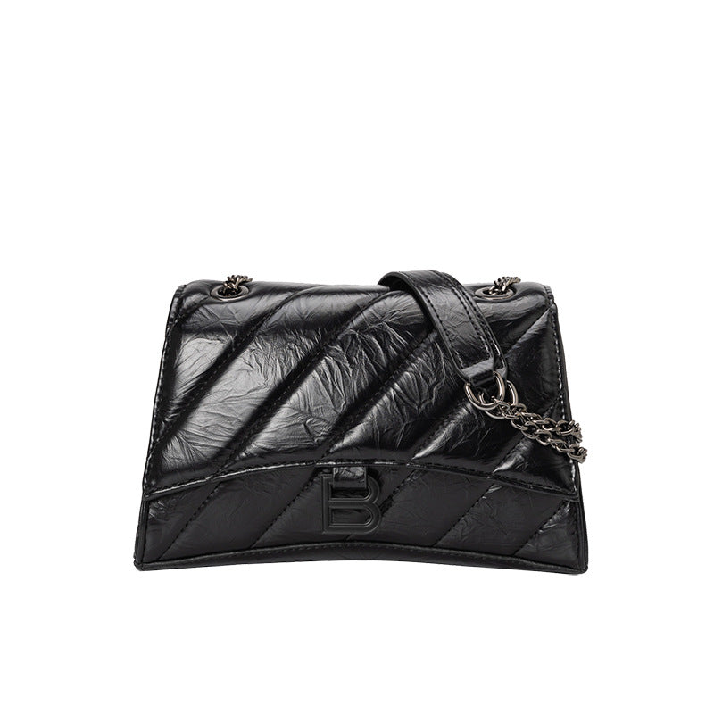 Autumn New Pleated Hourglass Bag Women's Bag 2023 Niche Popular Crossbody Bag Diamond Chain Underarm Bag Crescent Bag