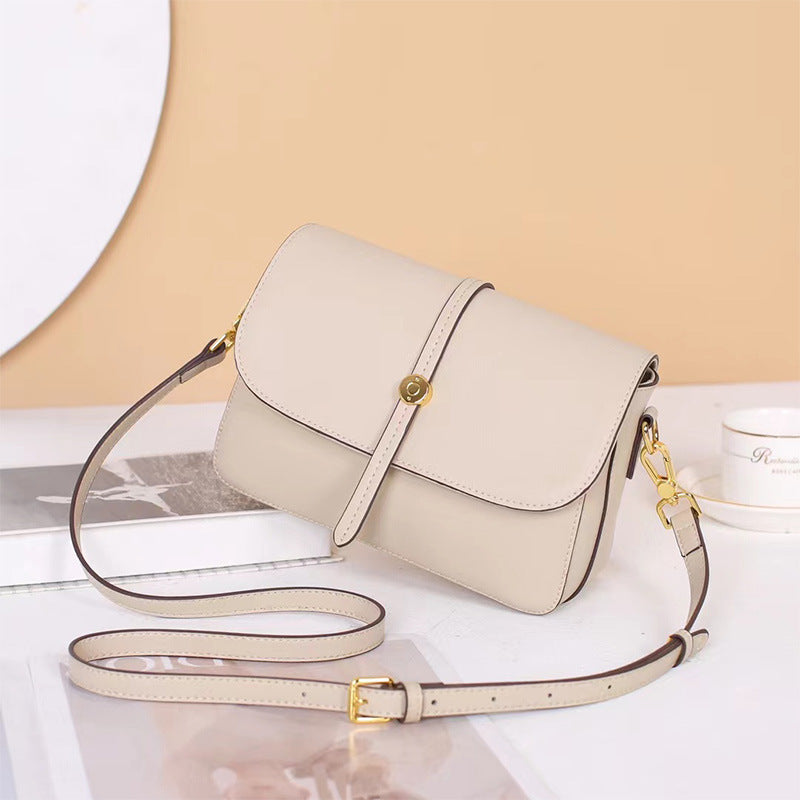 Autumn and Winter Mom Bags 2022 New Fashion Textured Crossbody Bag Small Leather Bag Women's Versatile Genuine Leather Shoulder Small Square Bag