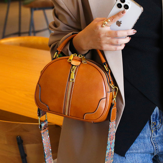 2023 new summer genuine leather women's bag crossbody small bag retro vegetable tanned cowhide hot style shoulder handbag soft leather bag