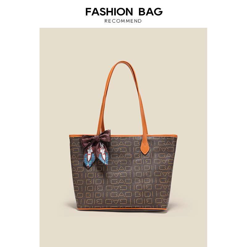 High-end tote bag large capacity commuter bag for women 2023 new fashion summer shoulder bag handbag