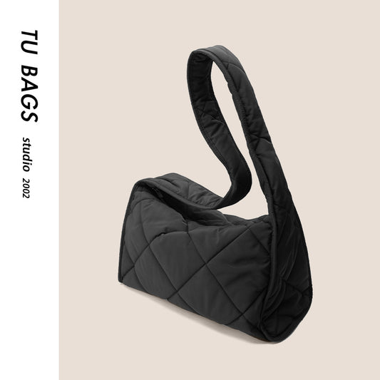 Shoulder bag for women 2023 new diamond pattern quilted wide shoulder strap shoulder bag large capacity tote bag armpit handbag