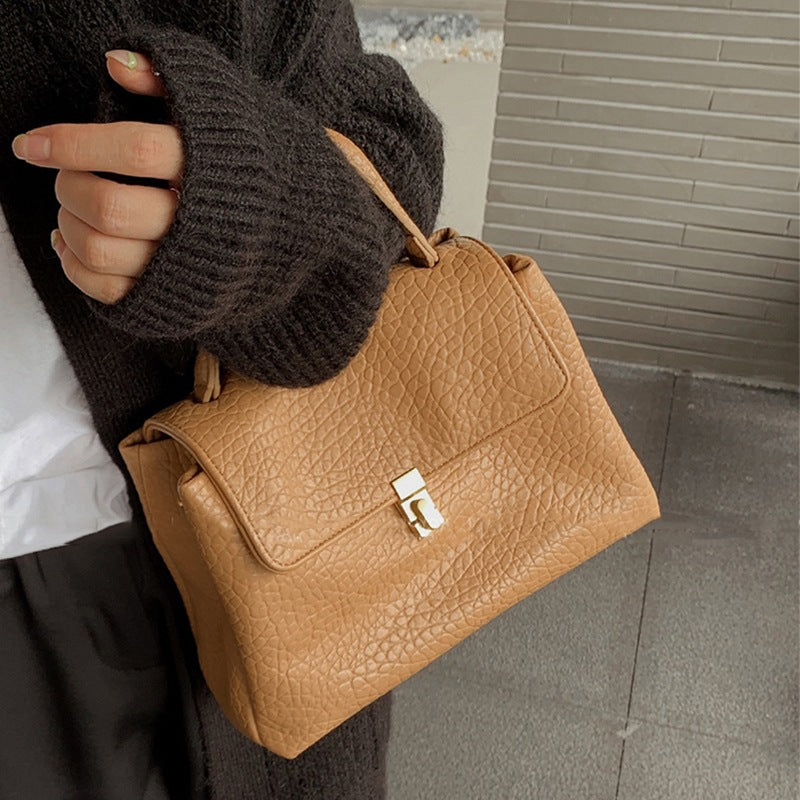 Minimalist soft leather tote bag 2023 summer new style women's bag high-end large-capacity commuter portable shoulder crossbody bag