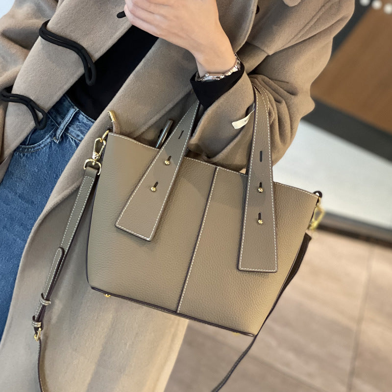 Bags 2023 New Style Bags Autumn and Winter Trendy Genuine Leather Women's Bags Shoulder Crossbody Bags Fashionable and Versatile Large Capacity Handbag